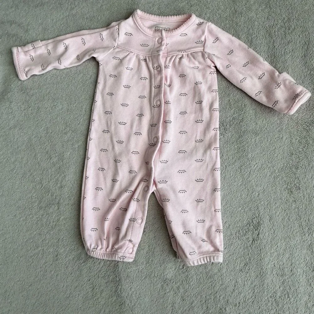 Carter’s Newborn Long sleeved Pajamas Bundle